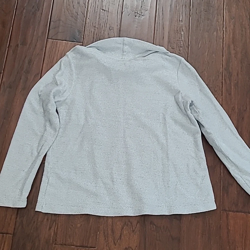 J. Crew Light Gray Blend Turtleneck Top size Medium